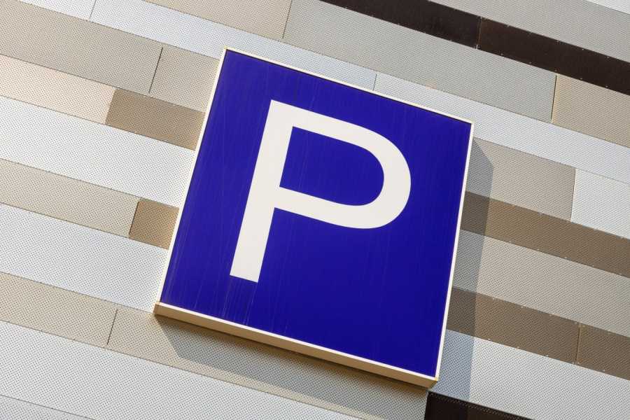 Nye regler for parkering i Italia: justerbare tidsfrister, dobbel betaling og gebyrer for ugyldige billetter.