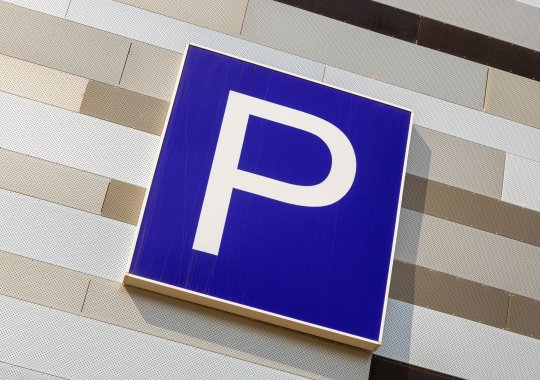 Nye regler for parkering i Italia: justerbare tidsfrister, dobbel betaling og gebyrer for ugyldige billetter.