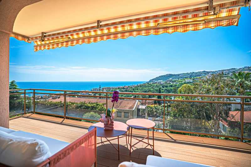 Renoverte treroms leilighet i Sanremo