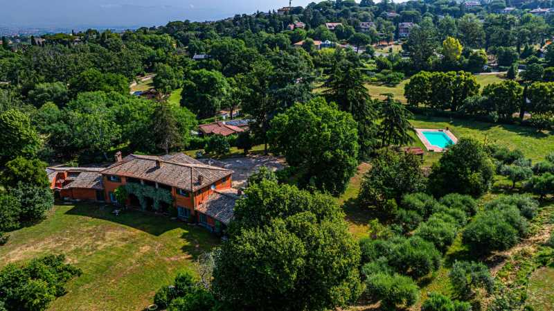 Villa med historie og basseng i Grottaferrata
