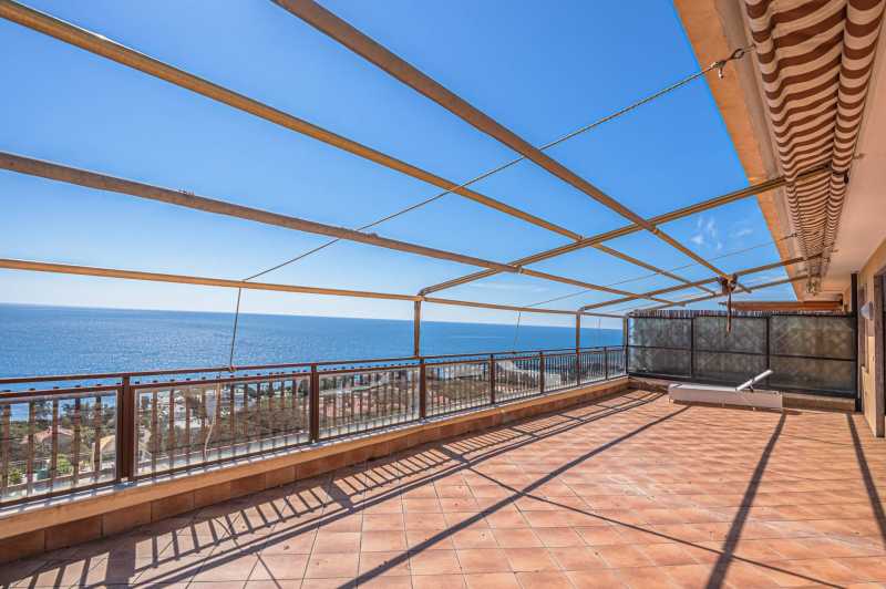 Luksuriøs penthouse til salgs i Sanremo