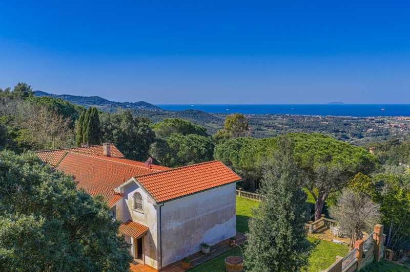 En villa med havutsikt i Livorno.
