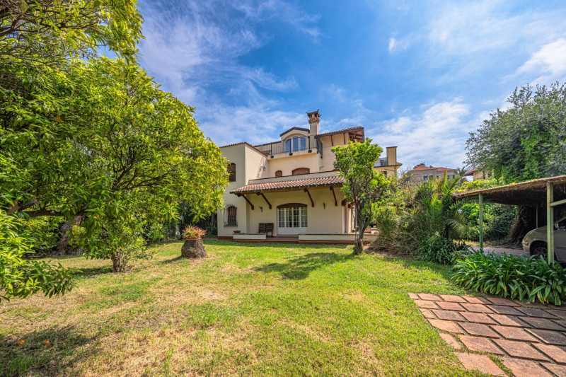 Villa ved sjøen i Bordighera til salgs