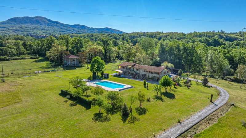 Eiendom til salgs i Villafranca in Lunigiana