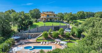 Villa til salgs i Montefiascone