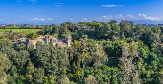 Villa til leie i et elitært område i Roma