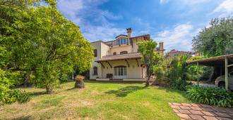 Villa ved sjøen i Bordighera til salgs