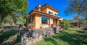 Villa i Carrara til salgs