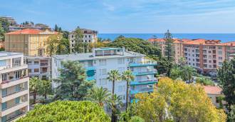 Penthouse til salgs i Sanremo