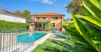 Villa til leie ved sjøen i Marina di Pietrasanta