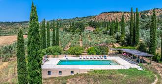 Villa med romersk arv til salgs i Toscana