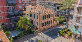 Villa i sentrum av Bordighera til salgs